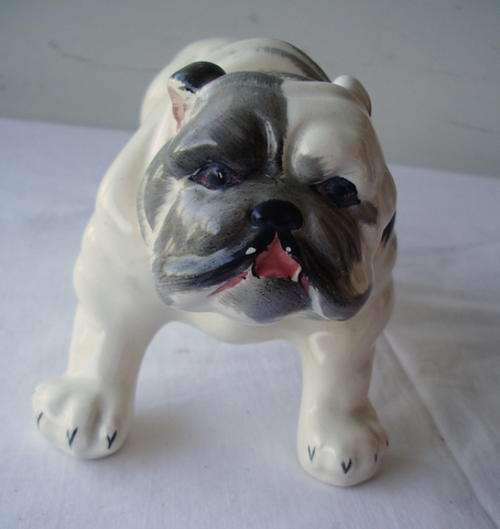 CROWN DEVON FIELDINGS BULLDOG IN A PERFECT CONDITION