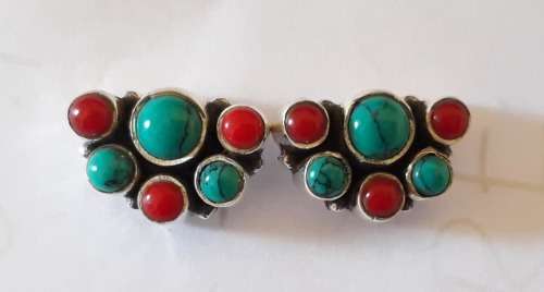 Gorgeous boho coral and turquoise set in sterling silver. 1.5 cm