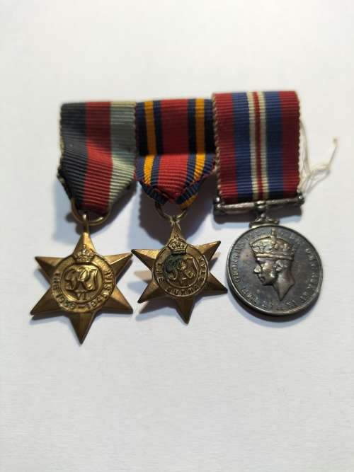 Miniature World War 1 medals