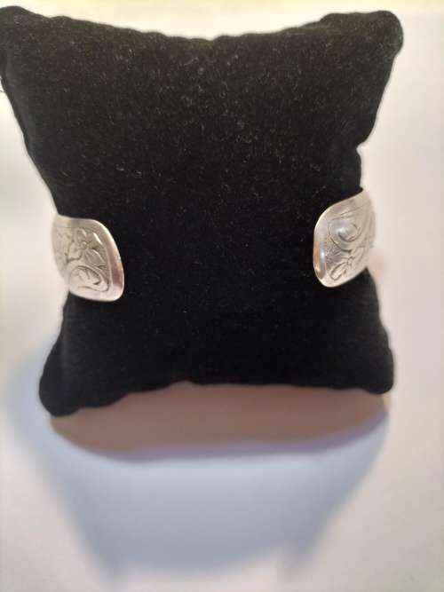 Stunning Mid Century Candida cuff bracelet in Sterling Silver