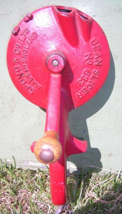 SIREN RED GREEN BEAN SLICER