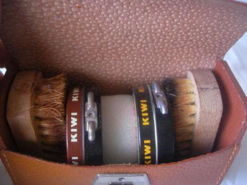 **VINTAGE** PIG LEATHER FROM ENGLAND SHOE BRUSH SET