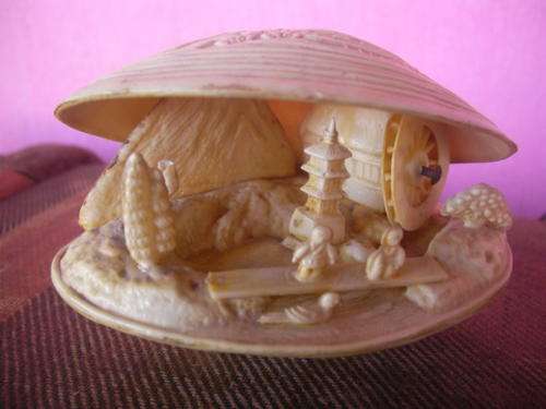 SWEET MINATURE JAPANESE SCENE SET IN A CLAMSHELL WITH A FREEBIE @@@ SUNSHINE11