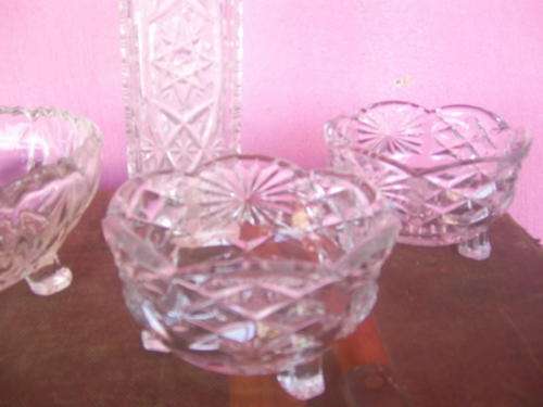 CLEAR PRESSED GLASS COLLECTION, FLOWER VASE , TWO FOOTED SWEETIE BOWLS AND ONE FOOTED GLASS BOWL WIT