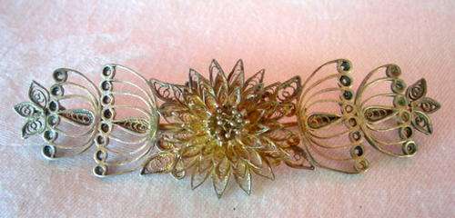 LARGE FILIGREE SILVER BROOCH - VERY UNUSUAL SIZE AND PATTERN