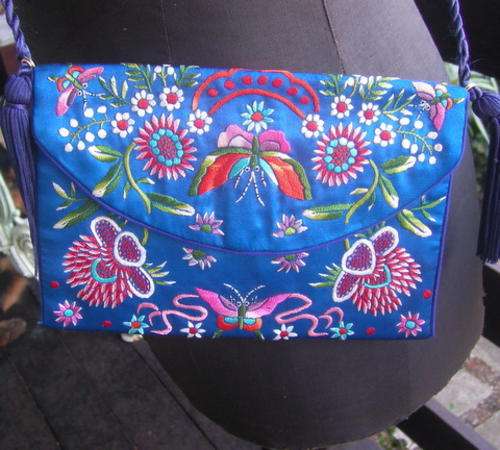 GORGEOUS EMBROIDERED SILK BAG WITH CLOISONNE BRACELET - BUTTERFLY THEME