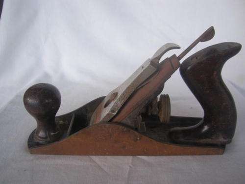 OLDE WOOD AND STEEL PLANE