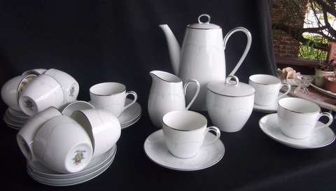 NORITAKE COFFEE SET - WHITEBROOK - ABSOLUTE ELEGANCE - TWELVE CUPS