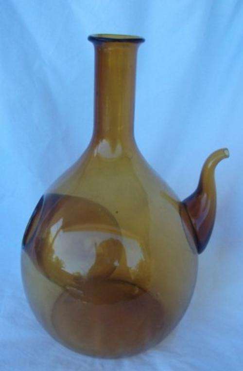 WOW!! STUNNING HAND BLOWN GLASS WINE CARAFE - ITALIAN WINE DECANTER?