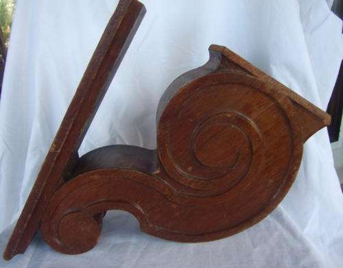 STUNNING BIG SOLID WOOD HAND CARVED WALL BRACKET