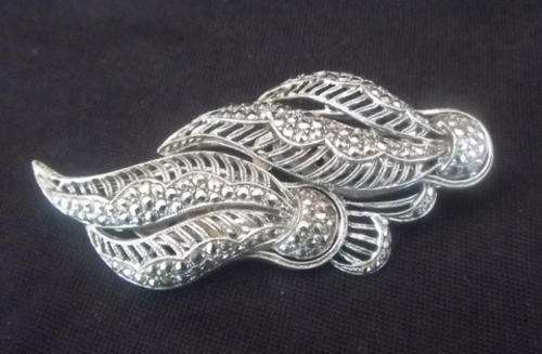 LOVELY MARQUISITE BROOCH TURNS INTO STUNNING CLIPS OR EARRINGS