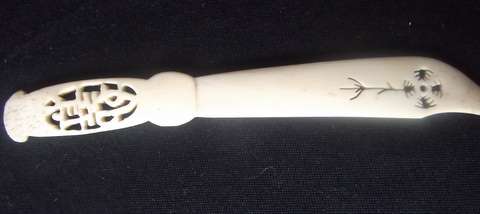 VINTAGE  ORIENTAL IVORY LETTER OPENER