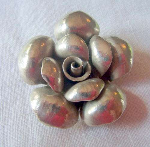 BEAUTIFULL ROSE PENDANT HANDMADE OF STERLING SILVER