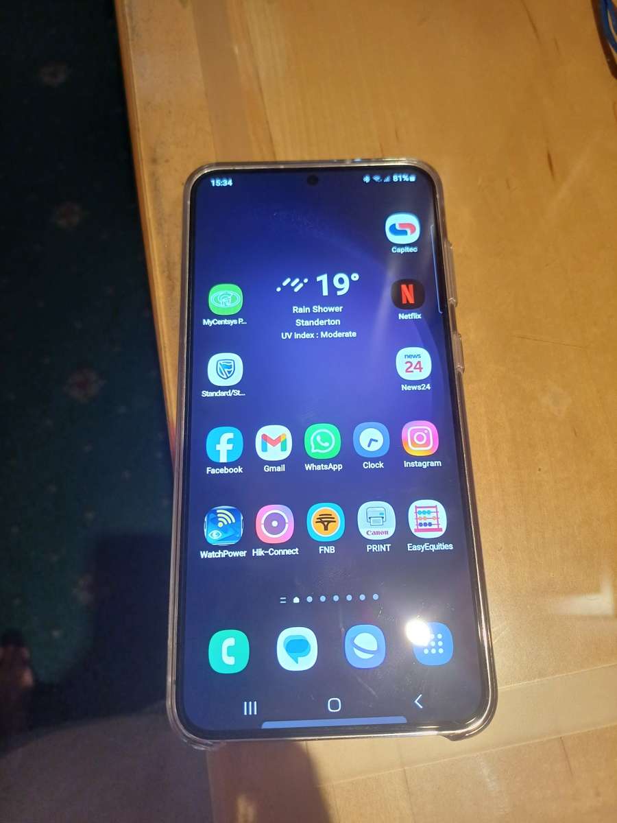 **Almost brand new samsung s23 plus***