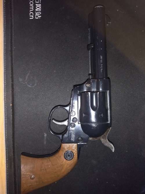 Daisy Six Gun B.B gun
