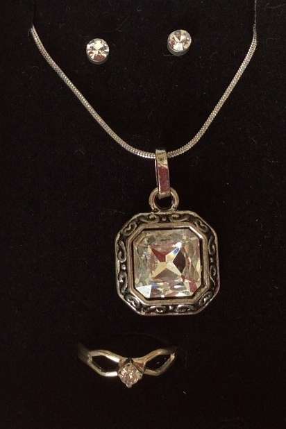 Antique Crystal Jewellery Set