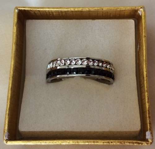 925 Silver Black and White Crystal Eternity ring