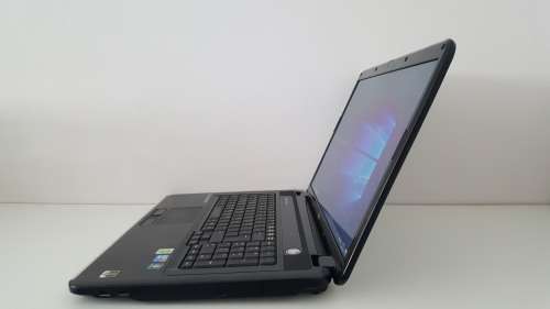 Fujitsu Lifebook N Series i3 18.4" Notebook