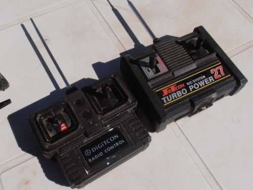 Lot radio controlled cars, Ferrari, monster trucks etc, played with condition, for parts, sold as is