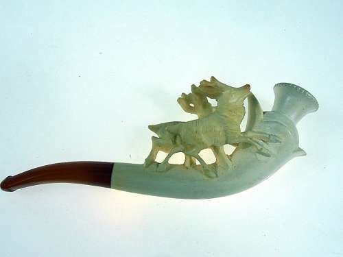 Vintage small Meerschaum pipe with original case