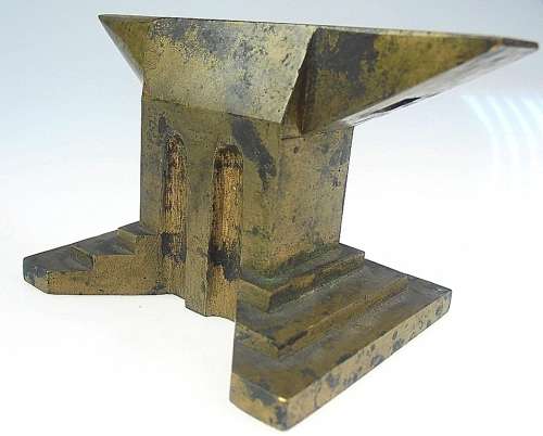 Beautiful miniature art deco watchmaker's/jeweller's ANVIL
