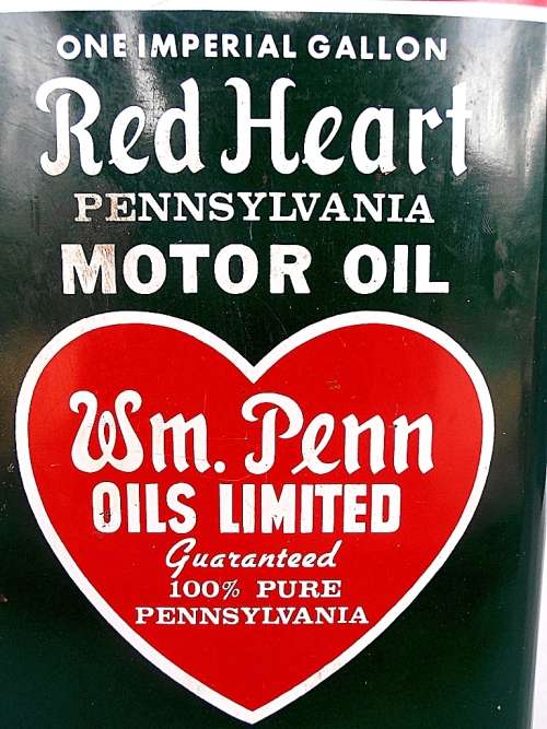 Vintage Red Heart WM Penn metal motor oil can