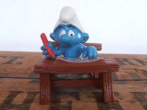 40220 School Desk Smurf, Vintage Smurfs figure, Shipping will only be charged once!
