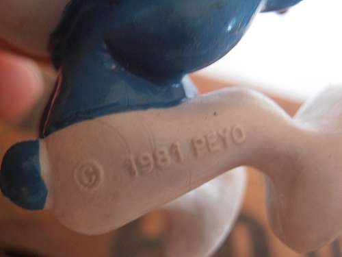 40220 School Desk Smurf, Vintage Smurfs figure, Shipping will only be charged once!