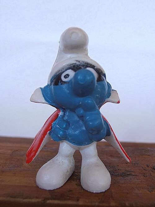 20008 Spy Smurf, Vintage Smurfs figure, Shipping will only be charged once!