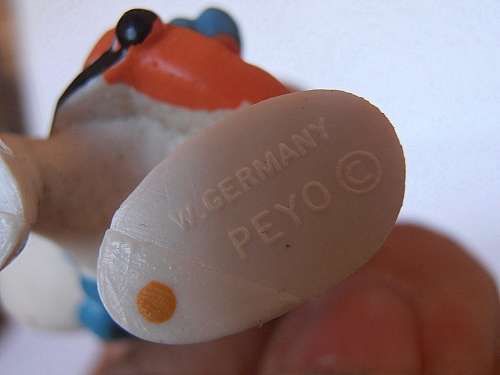 20023 Guitarist Smurf, Vintage Smurfs figure, Shipping will only be charged once!