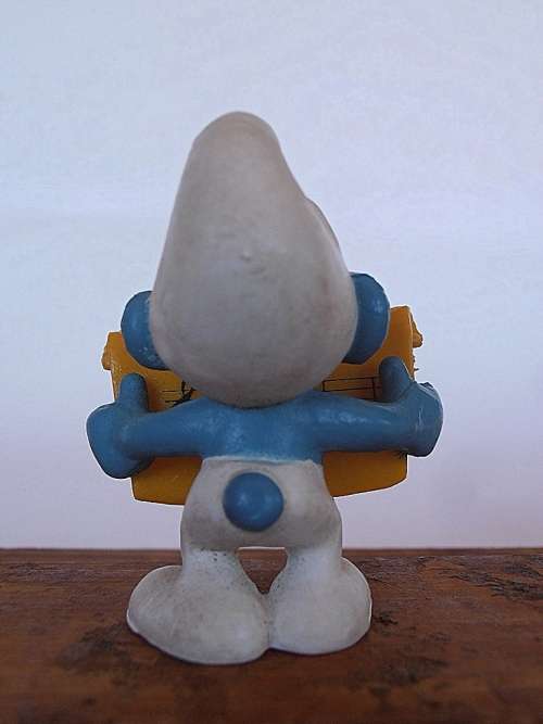 20038 Singer Smurf, Vintage Smurfs figure, Shipping will only be charged once!