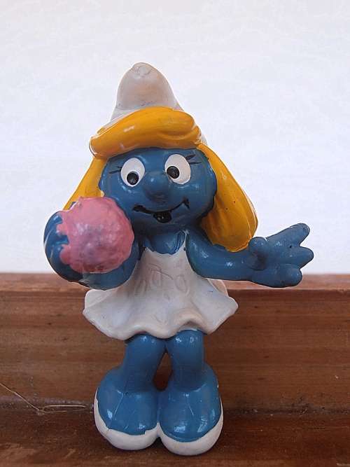 40234 Vanity Smurfette Smurf, Vintage Smurfs figure, Shipping will only be charged once!