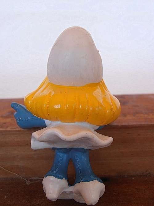 40234 Vanity Smurfette Smurf, Vintage Smurfs figure, Shipping will only be charged once!
