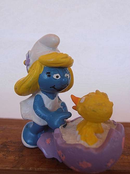 2.0489 Smurfette with lilac chick Smurf, Vintage Smurfs figure, Shipping will only be charged once!