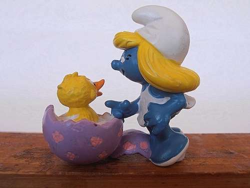 2.0489 Smurfette with lilac chick Smurf, Vintage Smurfs figure, Shipping will only be charged once!