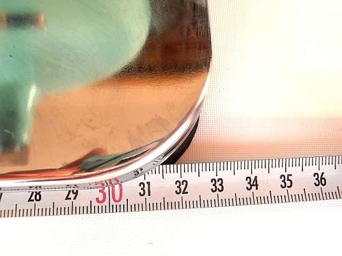 Beautiful vintage Pineware bread slicer, nice condition