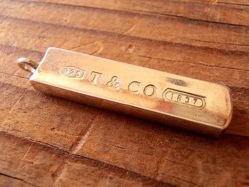 Tiffany & Co New York 925 Sterling Silver pendant