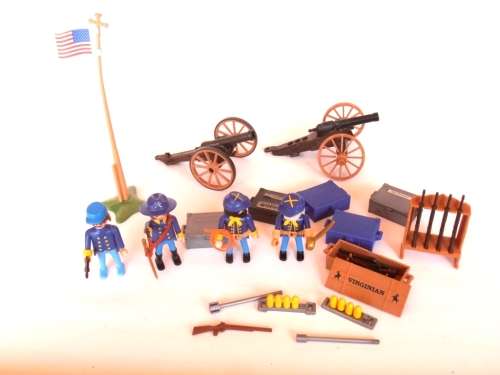 Vintage lot 1970's Playmobil US Army figures, soldiers and canons, Geobra
