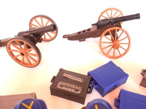 Vintage lot 1970's Playmobil US Army figures, soldiers and canons, Geobra