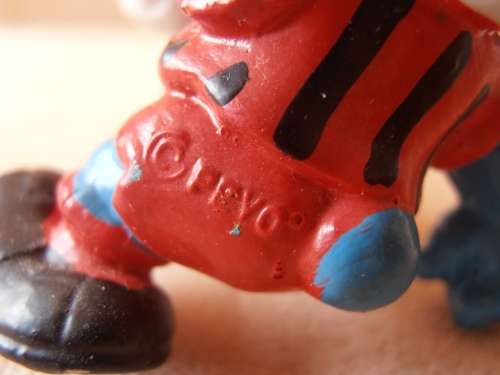 20035 Footballer Smurf, vintage Smurfs figure. Shipping will only be charged once!