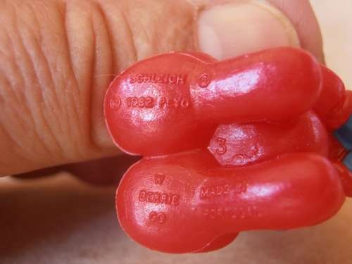 51910 Praying Smurf CHRISTMAS Smurf, vintage Smurfs figure.