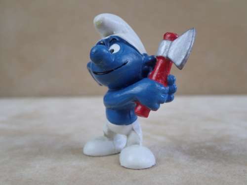 20087 Woodcutter Smurf, vintage Smurfs figure. Shipping will only be charged once!