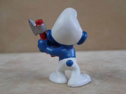20087 Woodcutter Smurf, vintage Smurfs figure. Shipping will only be charged once!