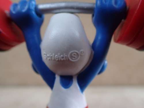 20737 Weightlifter Smurf, vintage Smurfs figure. Shipping will only be charged once!