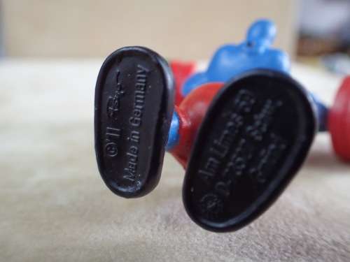 20737 Weightlifter Smurf, vintage Smurfs figure. Shipping will only be charged once!