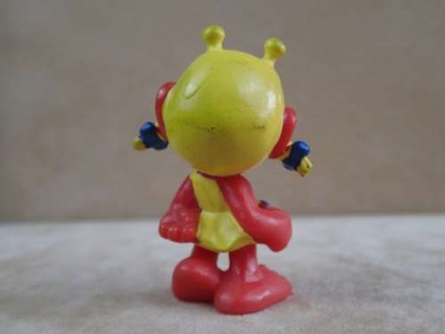 Vintage Bully Astrosniks figure 5. Shipping will only be charged once!