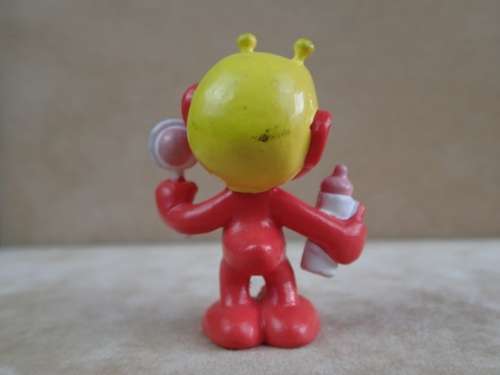 Vintage Bully Astrosniks figure 6. Shipping will only be charged once!