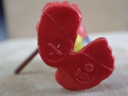 Vintage Bully Astrosniks figure 9. Shipping will only be charged once!