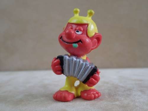 Vintage Bully Astrosniks figure 10. Shipping will only be charged once!