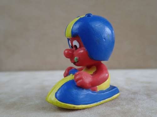 Vintage Bully Astrosniks figure 11. Shipping will only be charged once!